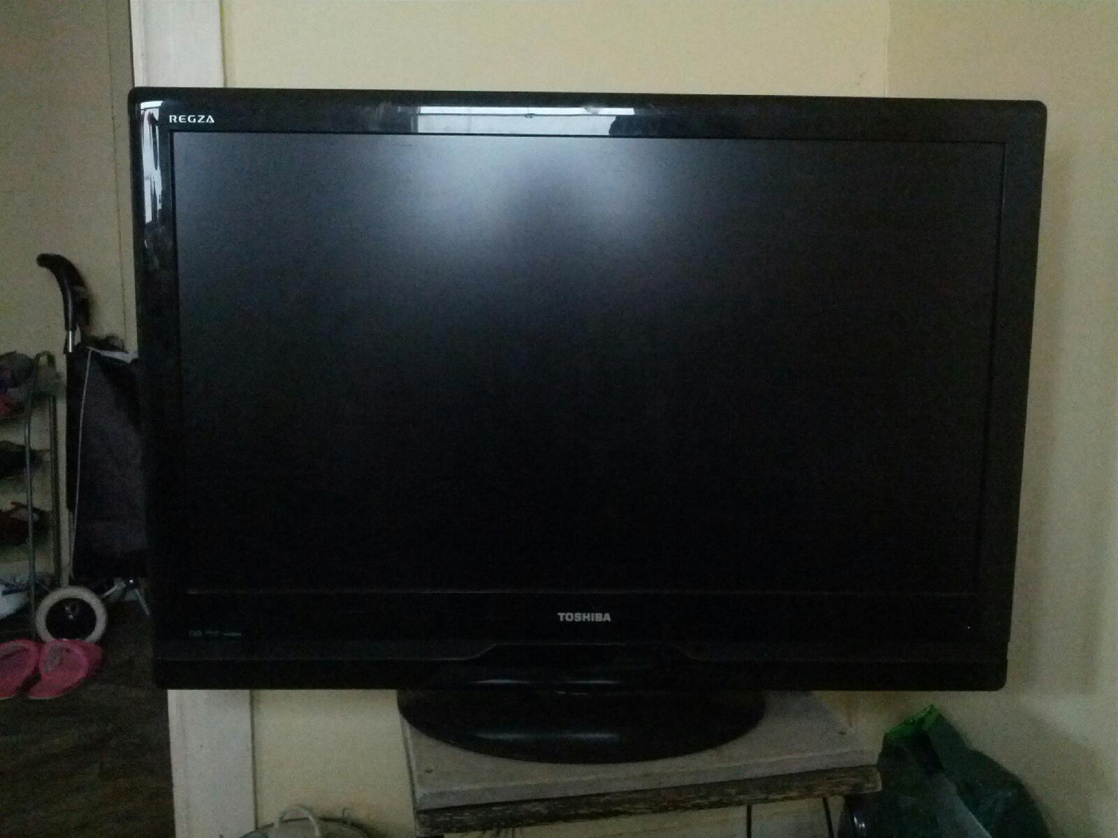 9.9���� TOSHIBA LED 37�� �������