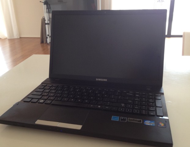 ����300V5A-SOF�ʼǱ�����