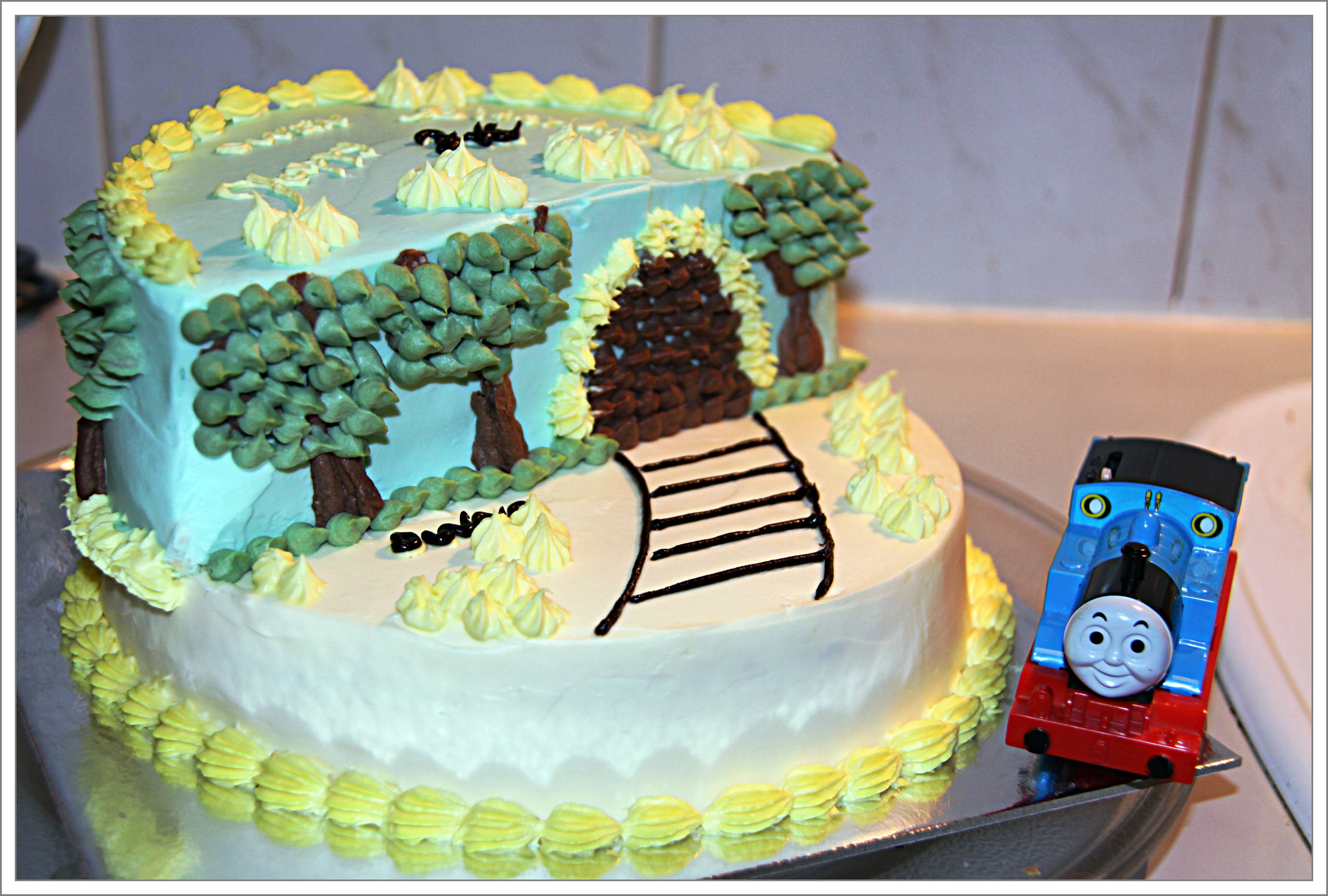 THOMAS�龰����