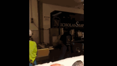 0cab36cc5d47853a3c9f1dffe2781f1f.gif