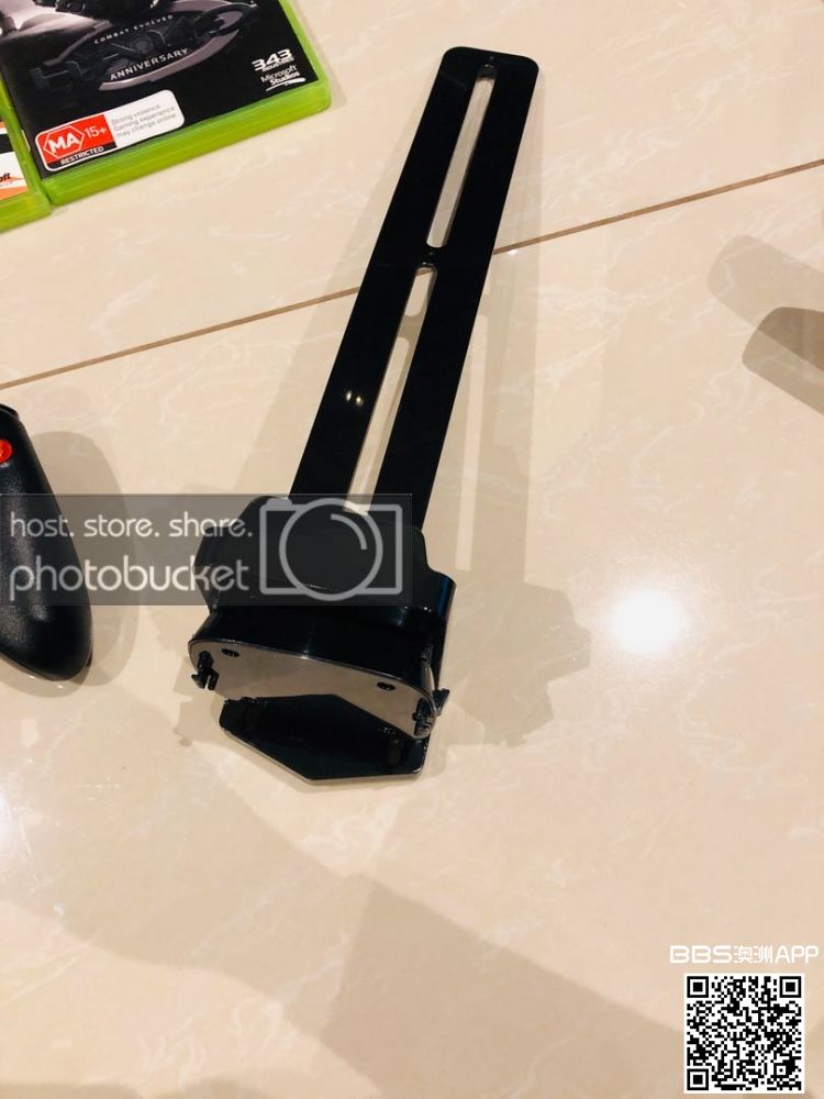 XBOX 360 Xbox 360 S Kinect Bundle Matte Black 4 GB Console �� 7����Ϸ �����ֱ�-2.jpg