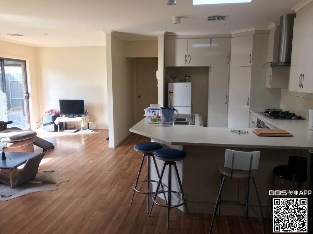 Kitchen 1.jpg