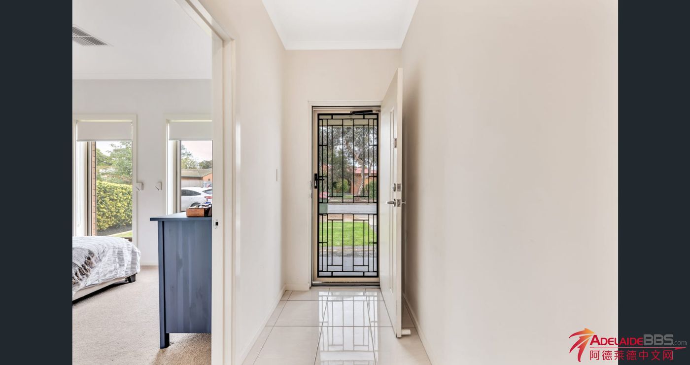 13-36 Trowbridge Avenue, Mitchell Park. SA 5043.jpg